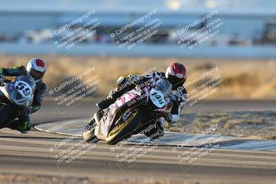 media/Nov-17-2024-CVMA (Sun) [[1fec520723]]/Race 18-Supersport Middleweight/